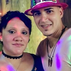 Meet your Posher, Aida